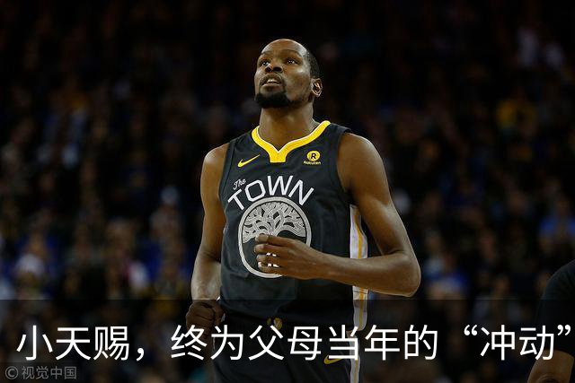 小天赐，终为父母当年的“冲动”买了单，年仅7岁活得不像个小孩